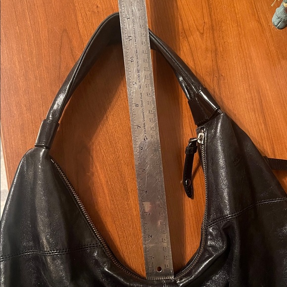 Hobo International Black Leather Shoulder Bag - Picture 14 of 14